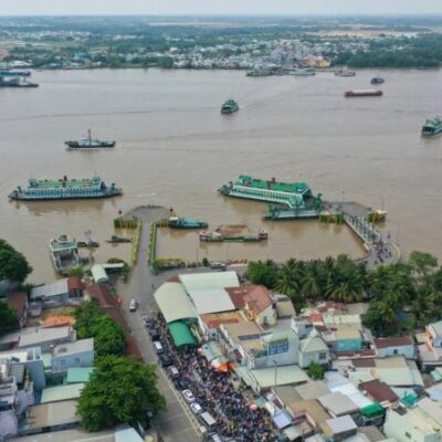 Cầu và đường Cát Lái dài hơn 11km, vận tốc thiết kế 80 km/h, gồm 8 làn xe, với tổng mức đầu tư gần 20.000 tỷ đồng – theo phương án do Sở Xây dựng Đồng Nai đề xuất.